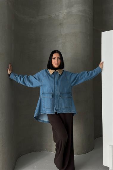 Yakası Kadife Arkası Uzun Kot Ceket