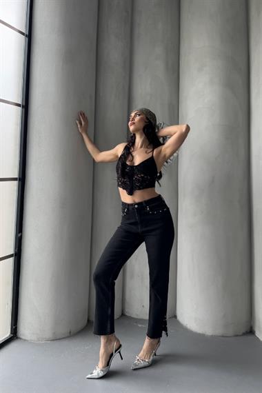 Yanı Yırtmaçlı Flare Paça Mom Kot Pantolon