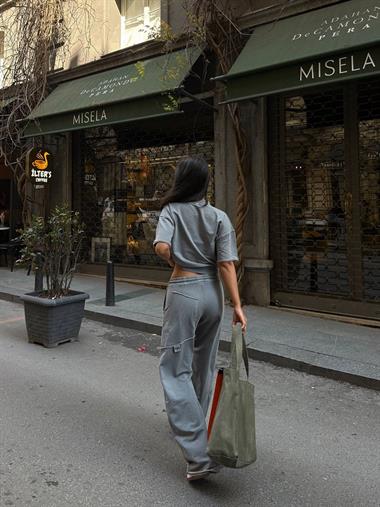 Arka Cep Detay Yikamalı Takım