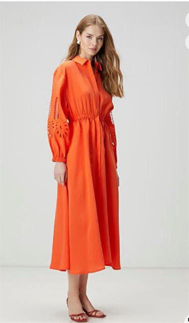 Bymn. Kol Nakışlı Elbise