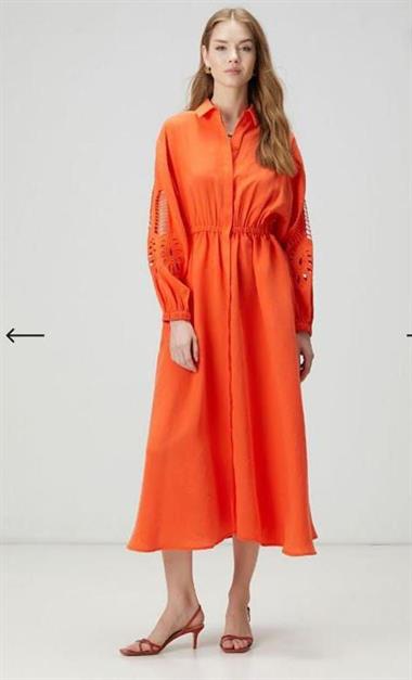 Bymn. Kol Nakışlı Elbise