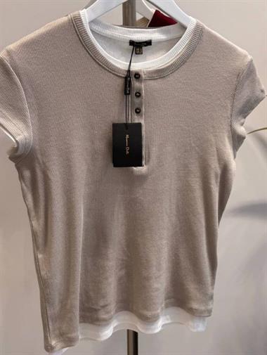 Çift Renkli Düğmeli Yaka M.D. Tişört