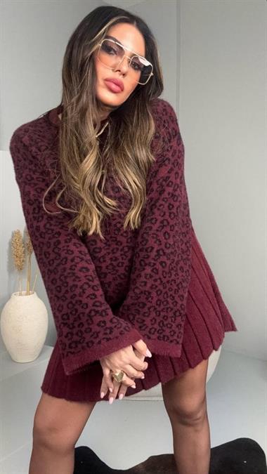 Leopar Desen Sakallı Yumoş Triko Etekli Takım