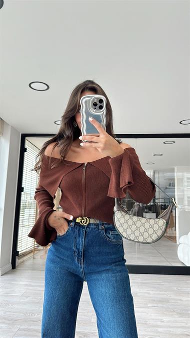 Madonna Collar Zippered Ribbed Sweater