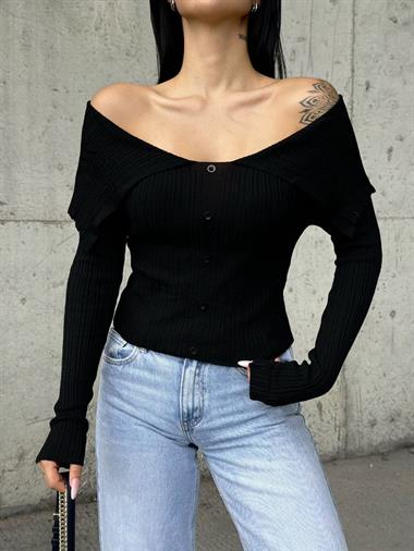 Madonna Collar Zippered Ribbed Sweater