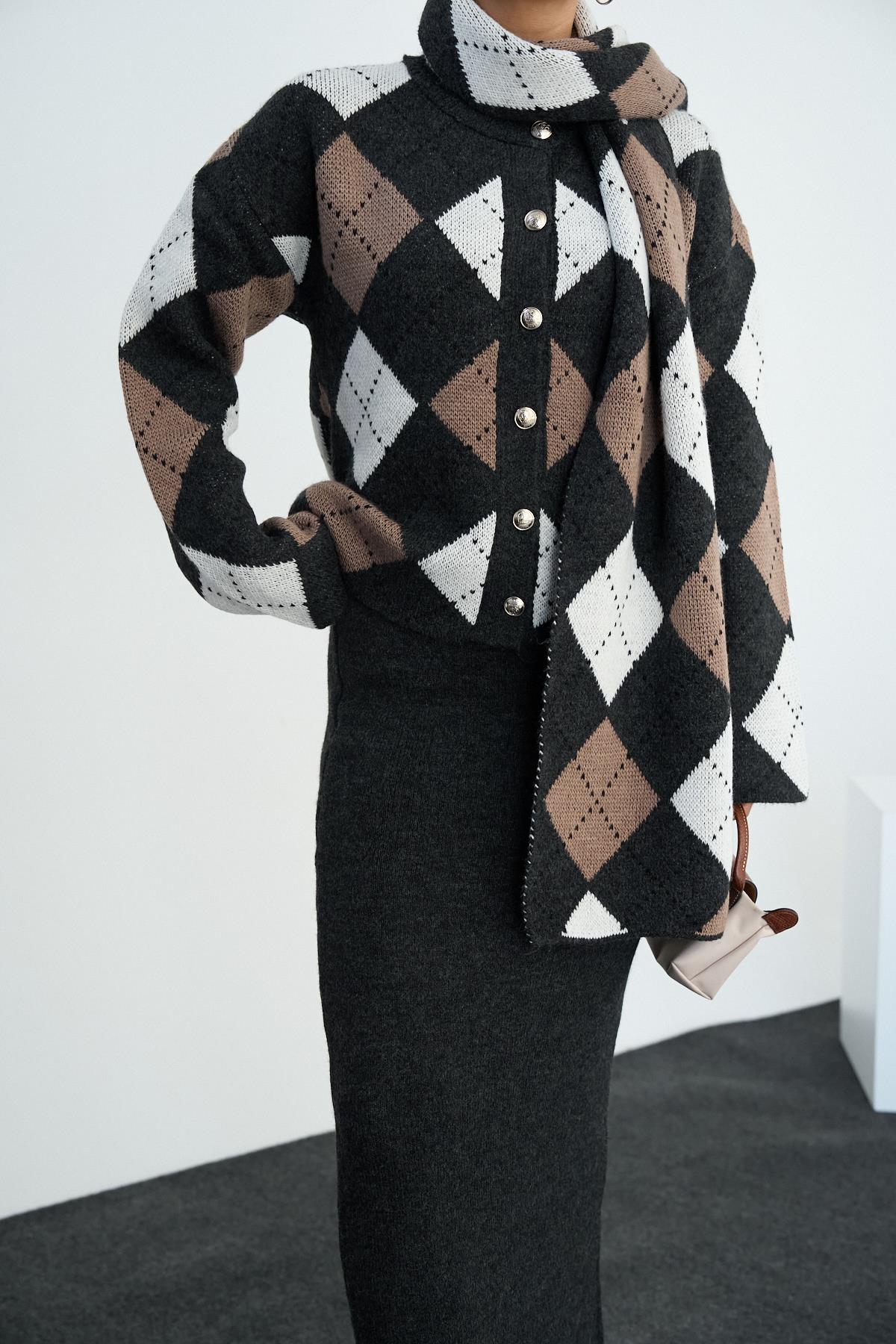 - Koyu Antrasit-Vizon