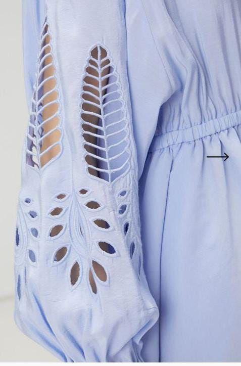 Bymn. Kol Nakışlı Elbise