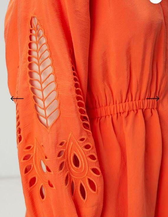 Bymn. Kol Nakışlı Elbise