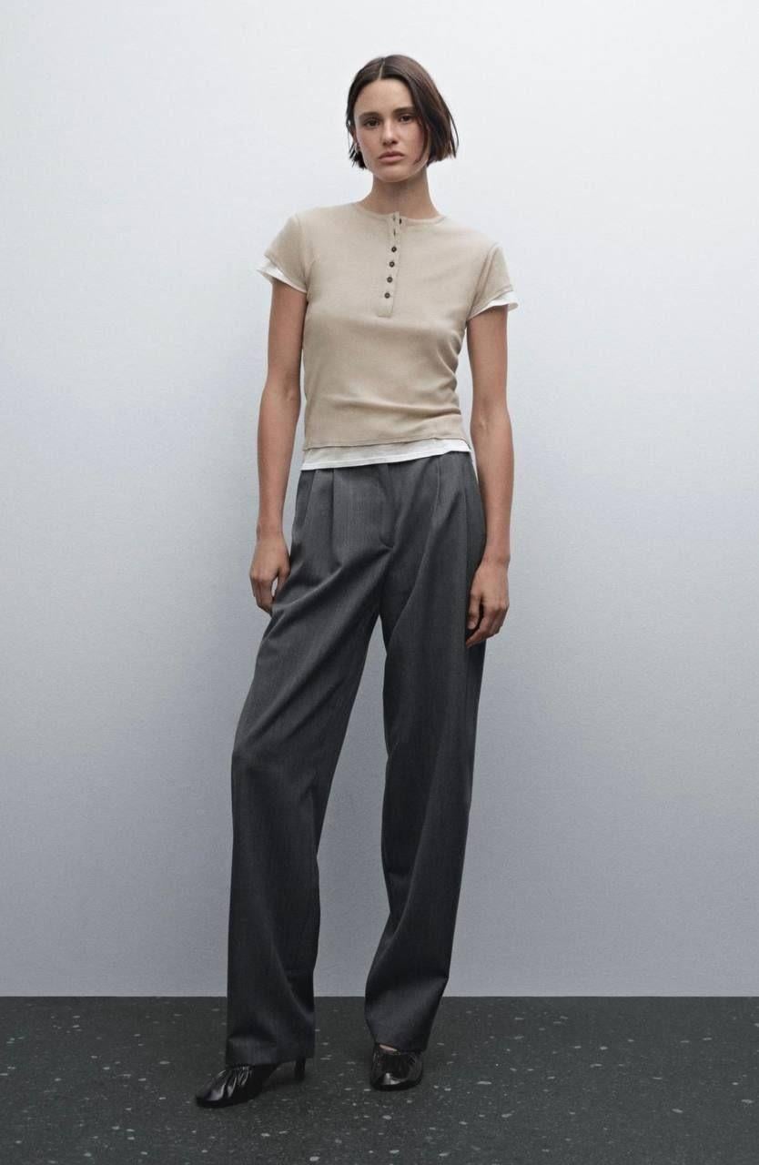 Çift Renkli Düğmeli Yaka M.D. Tişört