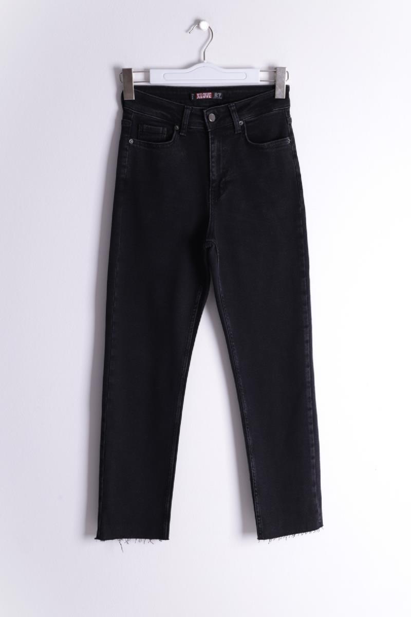 Dikişsiz Paça Mom Fit Kot Pantolon