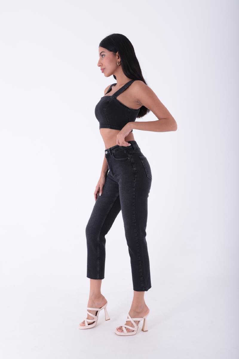 Dikişsiz Paça Mom Fit Kot Pantolon