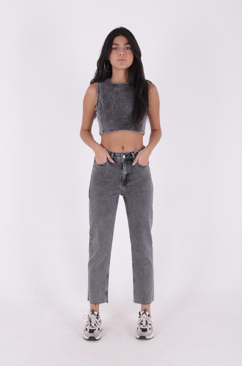 Dikişsiz Paça Mom Fit Kot Pantolon