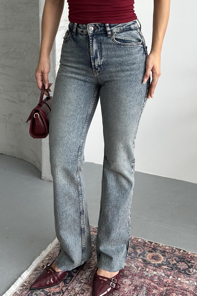 Kesik Paça Straight Fit Kot Pantolon 7114