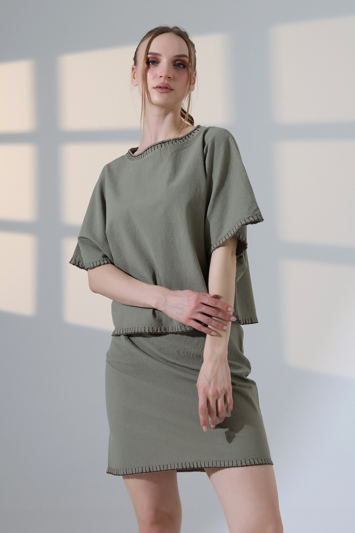 Nakışlı Oversize Bluz