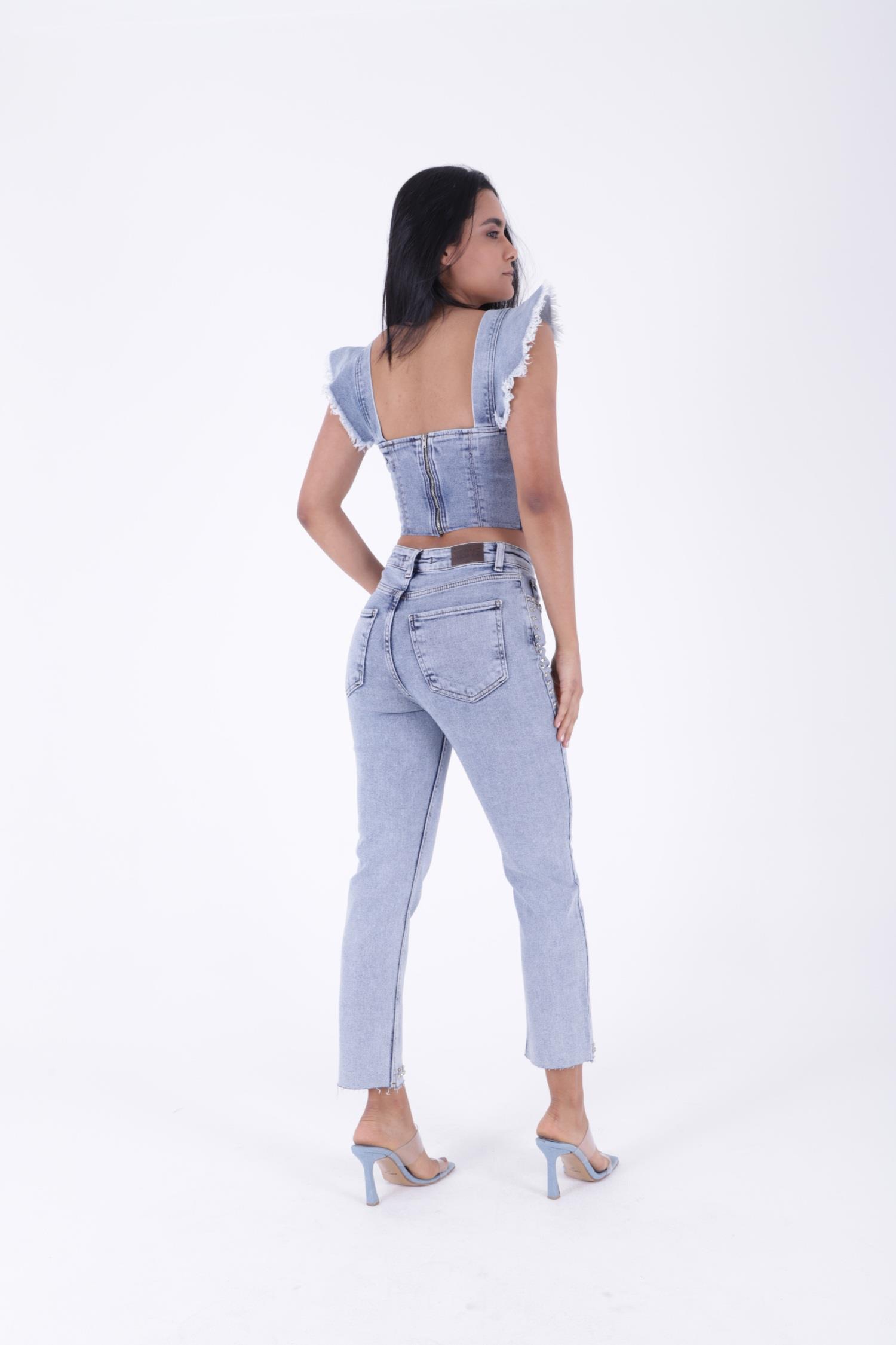 Taşlı Mom Fit Kot Pantolon