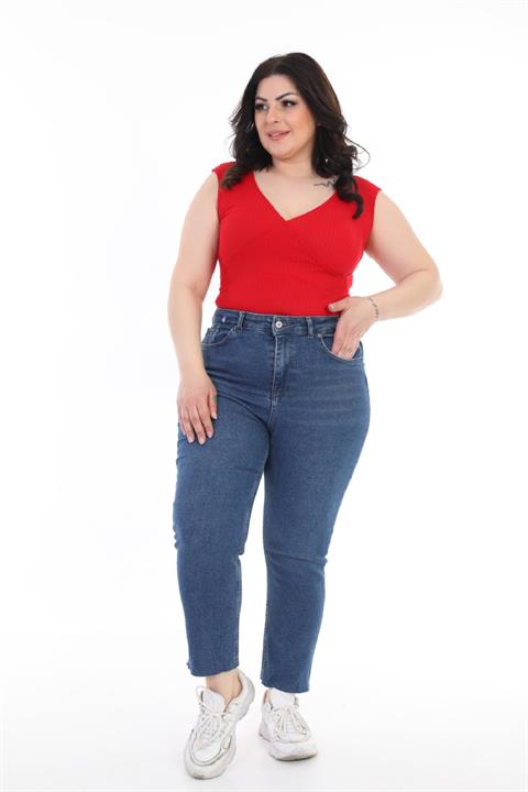 Dikişsiz Paça Mom Fit Kot Pantolon