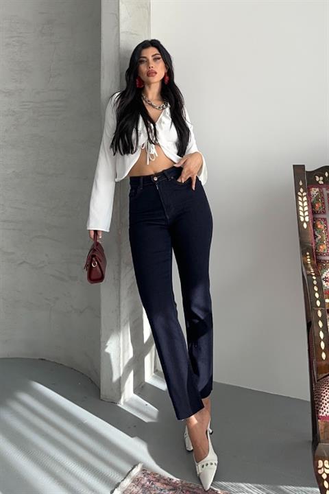 Dikişsiz Paça Mom Fit Kot Pantolon