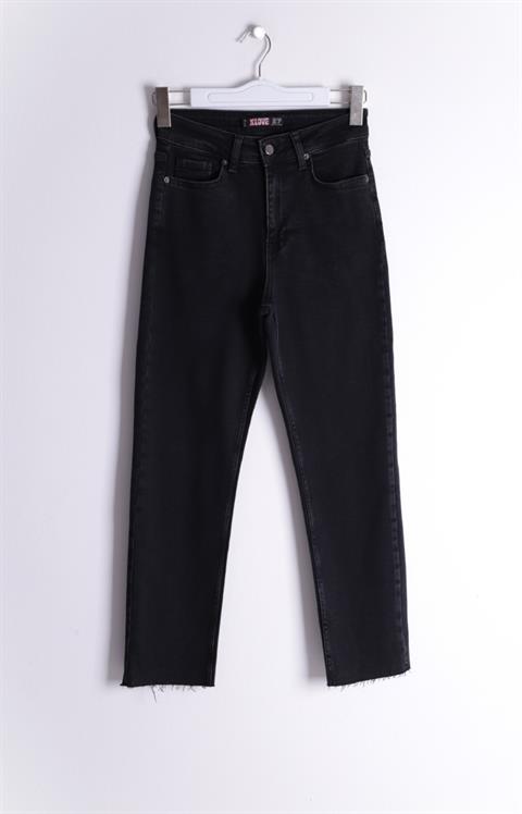 Dikişsiz Paça Mom Fit Kot Pantolon