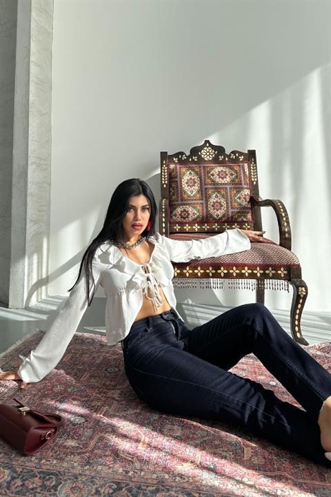 Dikişsiz Paça Mom Fit Kot Pantolon