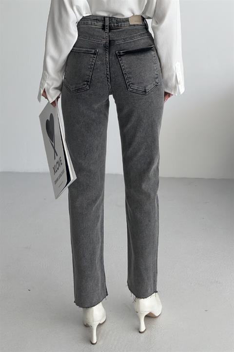 Dikişsiz Paça Mom Fit Kot Pantolon