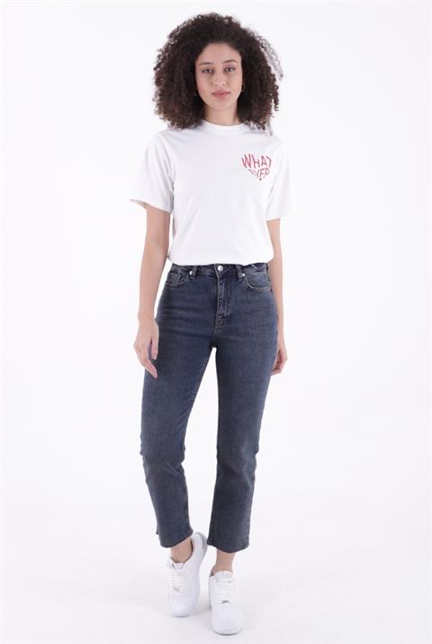 Dikişsiz Paça Mom Fit Kot Pantolon