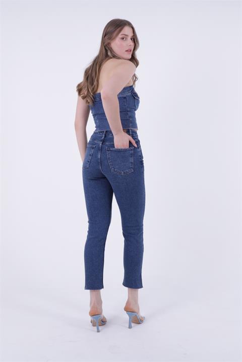 Dikişsiz Paça Mom Fit Kot Pantolon