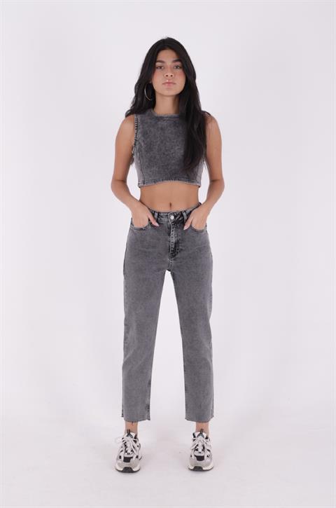 Dikişsiz Paça Mom Fit Kot Pantolon