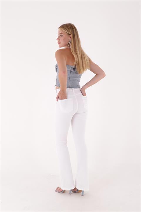 High Waisted and Flared Leg Skinny Jean White White (30-36)