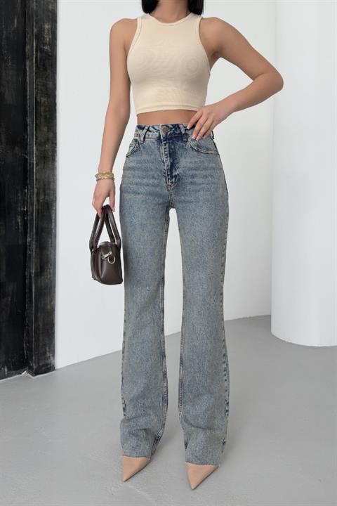 Kesik Paça Straight Fit Kot Pantolon