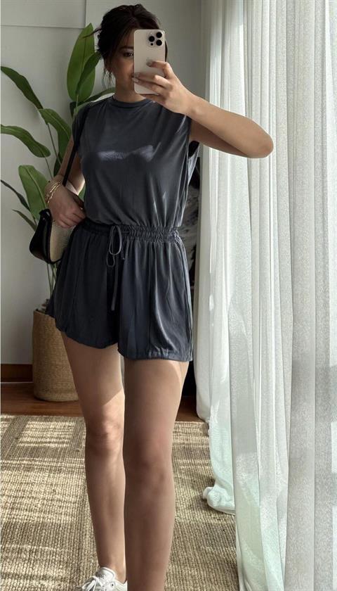Oysho Bel Detaylı Şortlu Tulum