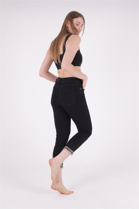 Paçaları Kemerli Pantolon