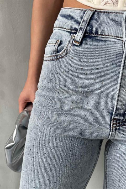 Serpme Yıldızlı Mom Fit Kot Pantolon