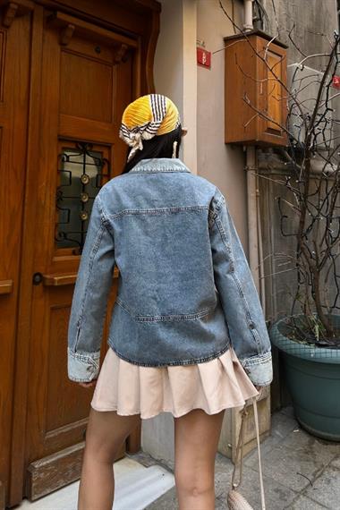 Cep Detaylı Klasik Kot Ceket