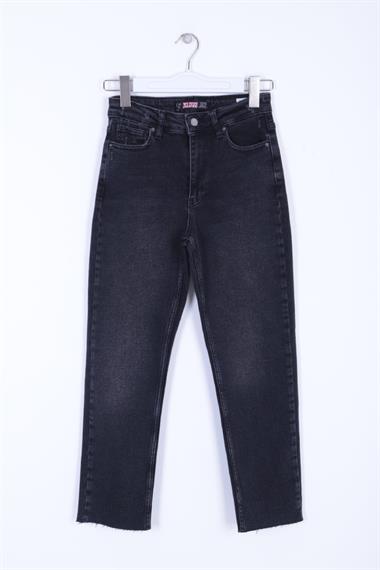Dikişsiz Paça Mom Fit Kot Pantolon