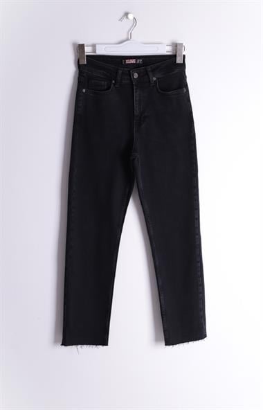 Dikişsiz Paça Mom Fit Kot Pantolon