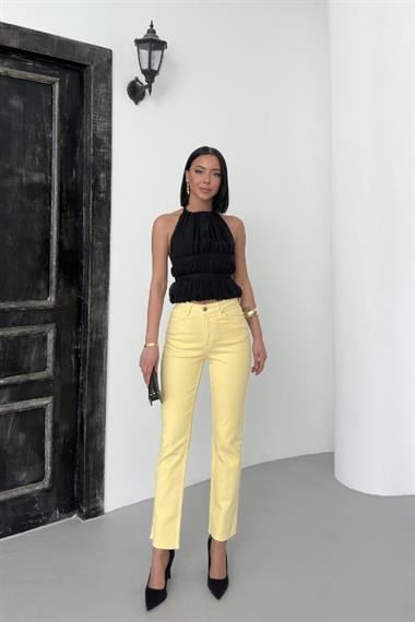 Dikişsiz Paça Mom Fit Kot Pantolon