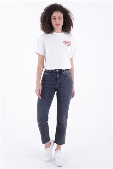 Dikişsiz Paça Mom Fit Kot Pantolon