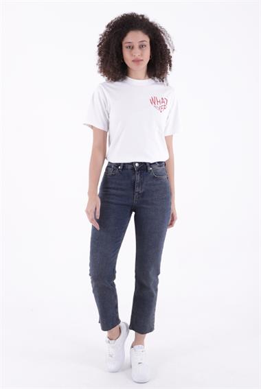 Dikişsiz Paça Mom Fit Kot Pantolon