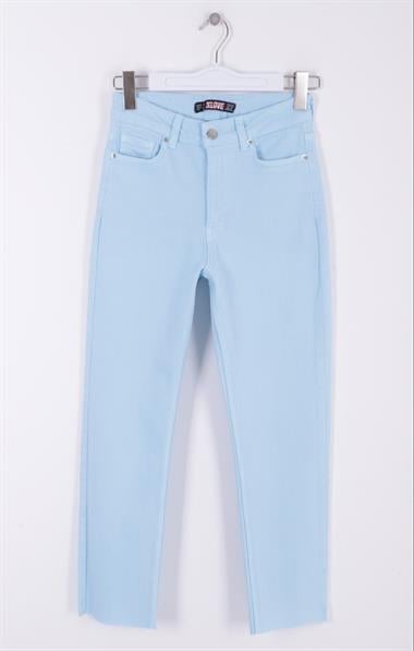 Dikişsiz Paça Mom Fit Kot Pantolon