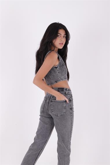 Dikişsiz Paça Mom Fit Kot Pantolon