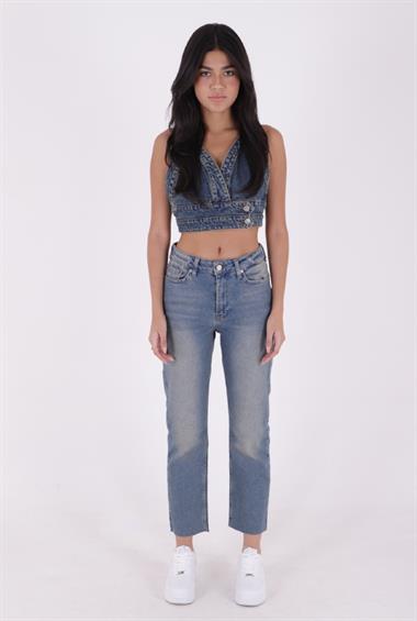 Dikişsiz Paça Mom Fit Kot Pantolon