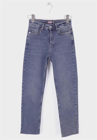 Dikişsiz Paça Mom Fit Kot Pantolon
