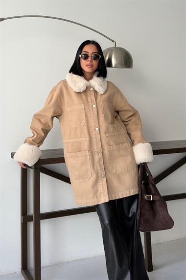 Kol ve Yakası Kürk Detaylı Orta Boy Kot Ceket
