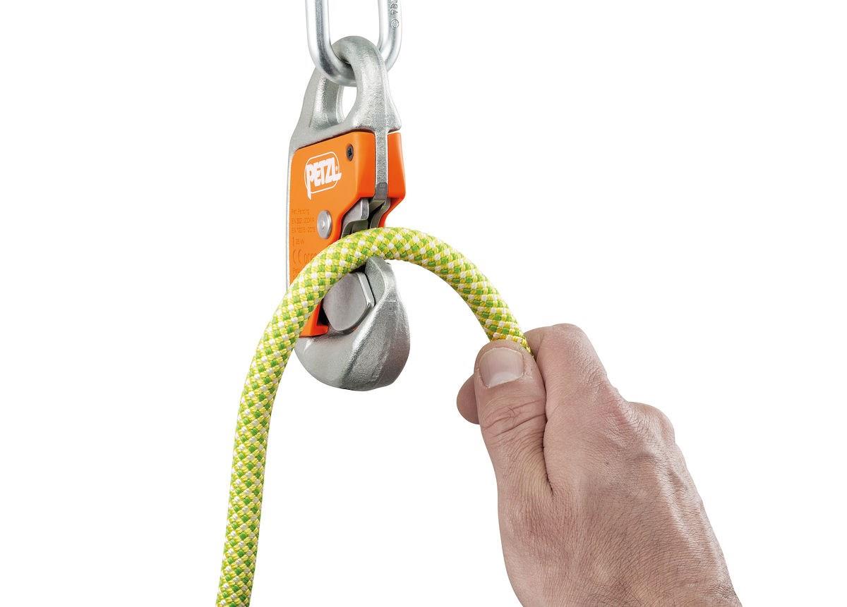 PETZL EASYTOP Çelik Karabina