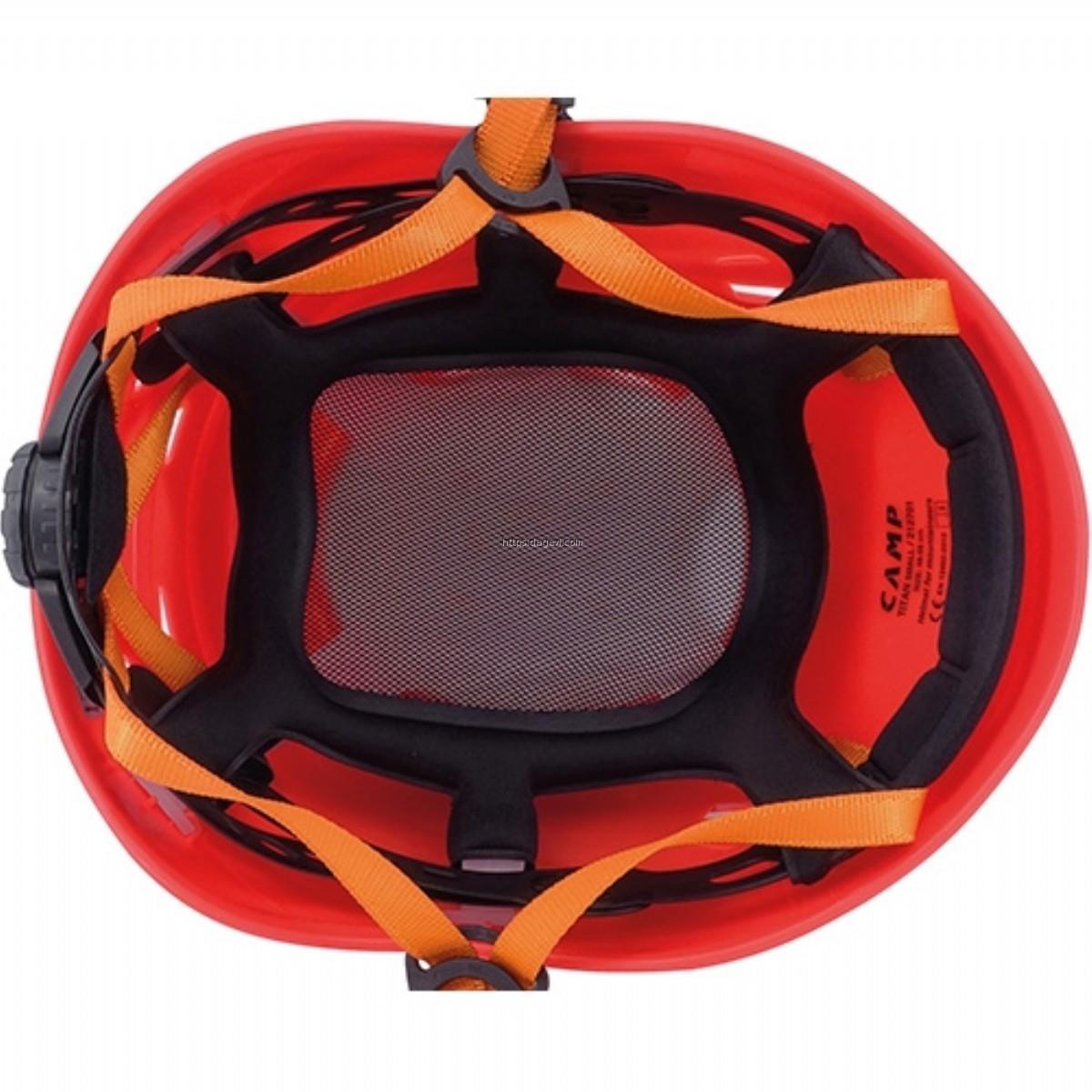 Camp Titan Kask
