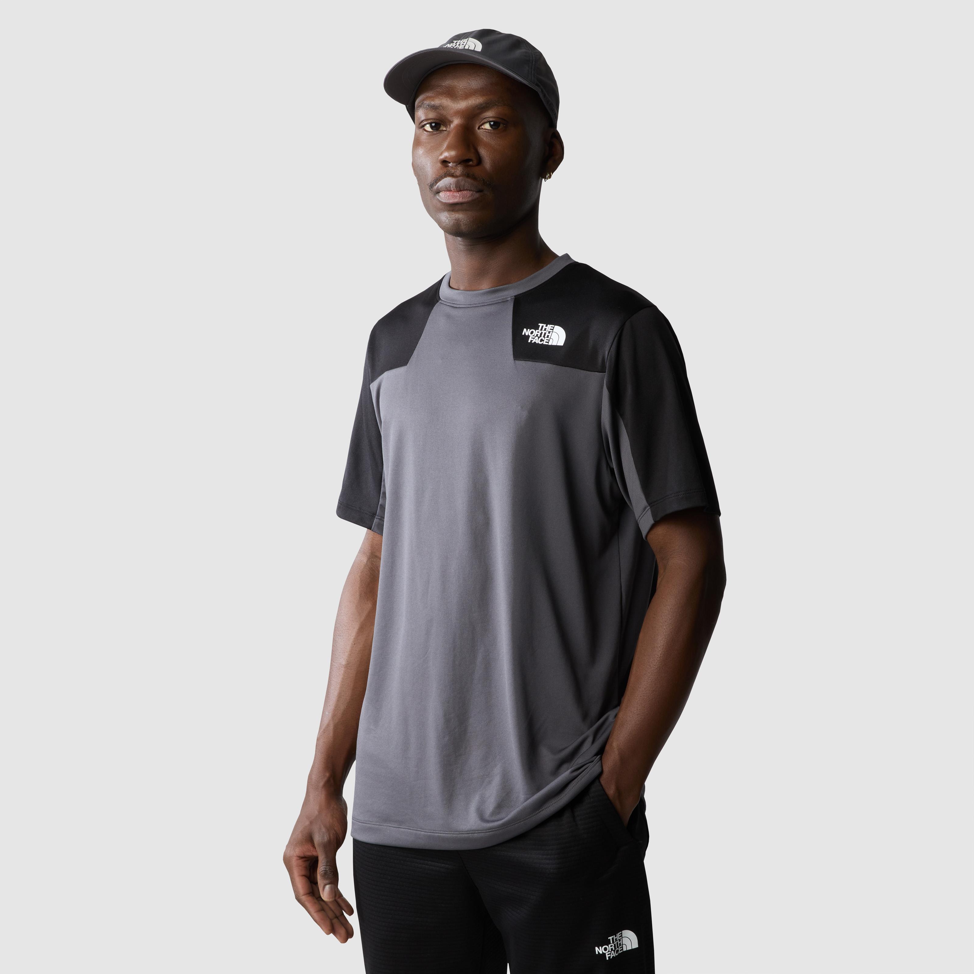 The North Face M Mountain Athletics Erkek Tişört Gri-Siyah