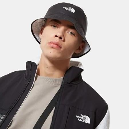 The North Face Sun Stash Çift Taraflı Şapka Siyah-Beyaz