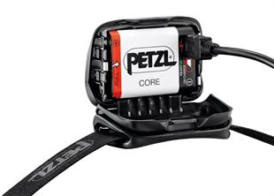 PETZL TACTIKKA CORE Kafa Feneri