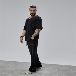 Mens Oversize Open V-neck T-shirt