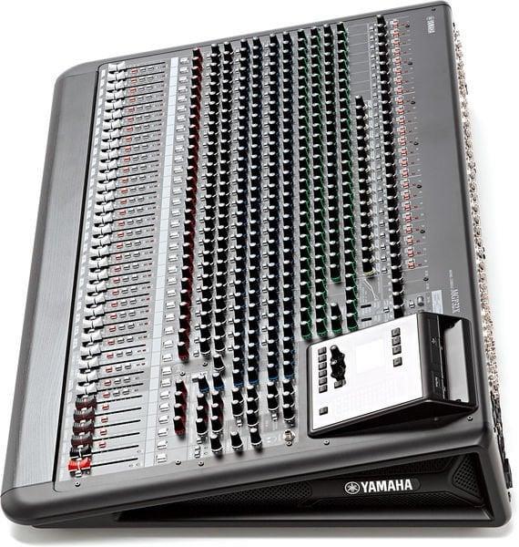 Yamaha MGP32X 32 Kanal Mikser